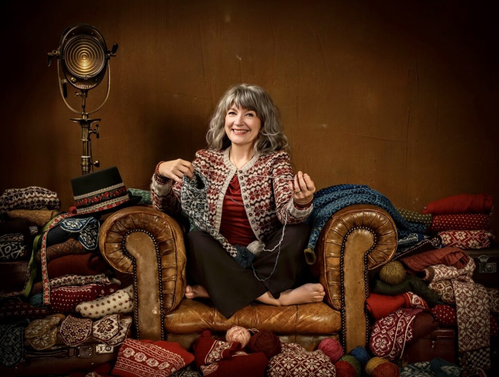 Strikk, ull og historier i fjellheimen